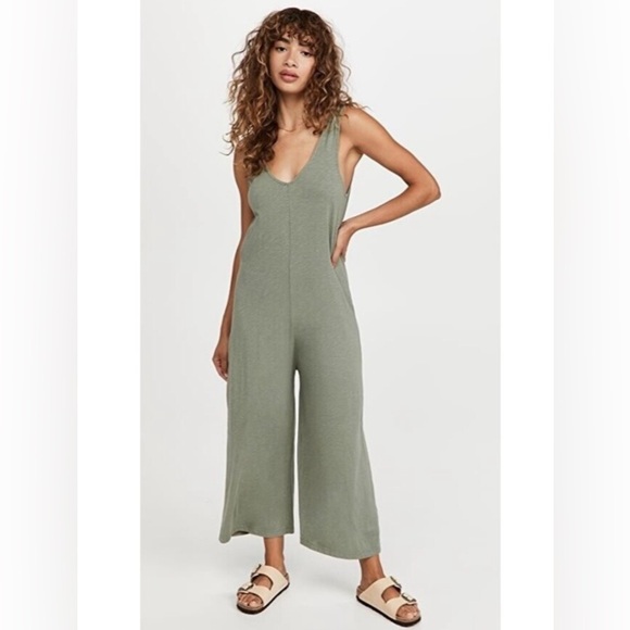 Sundry Pants - NEW Sundry Easy V-neck Jumpsuit in Sage Green